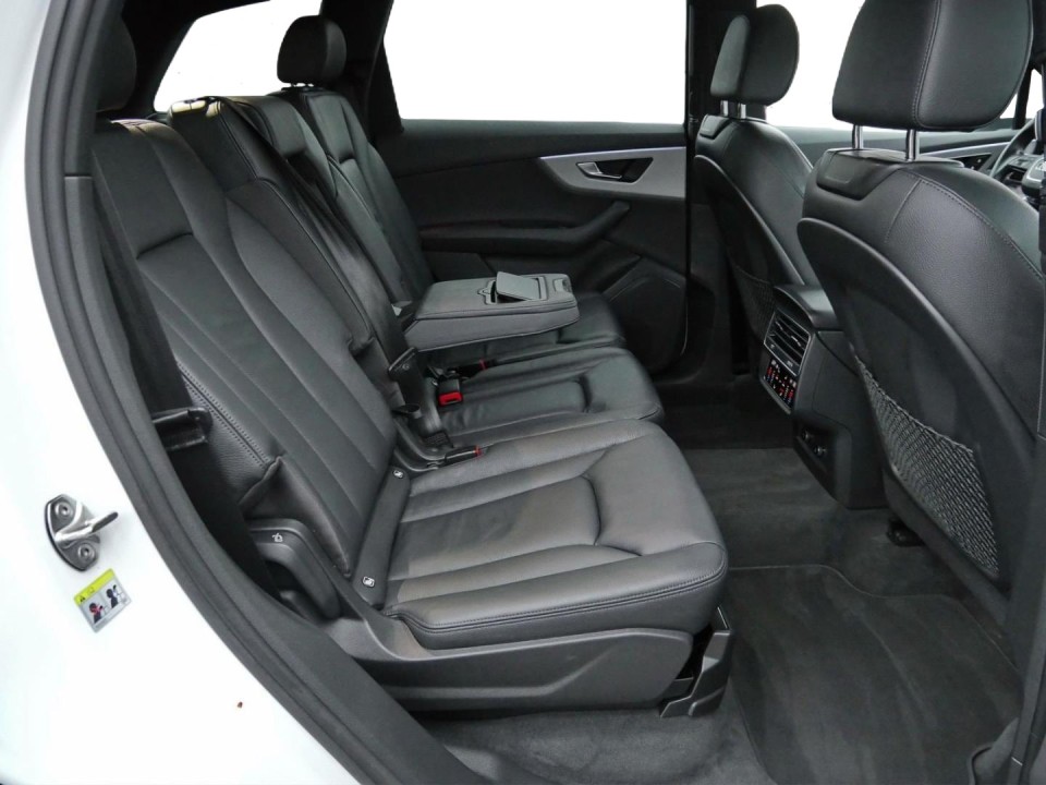 Audi Q7 55TFSI quattro S-Line - foto 7