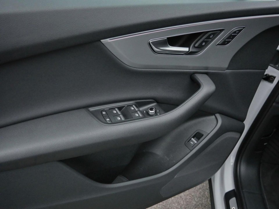 Audi Q7 55TFSI quattro S-Line - foto 19