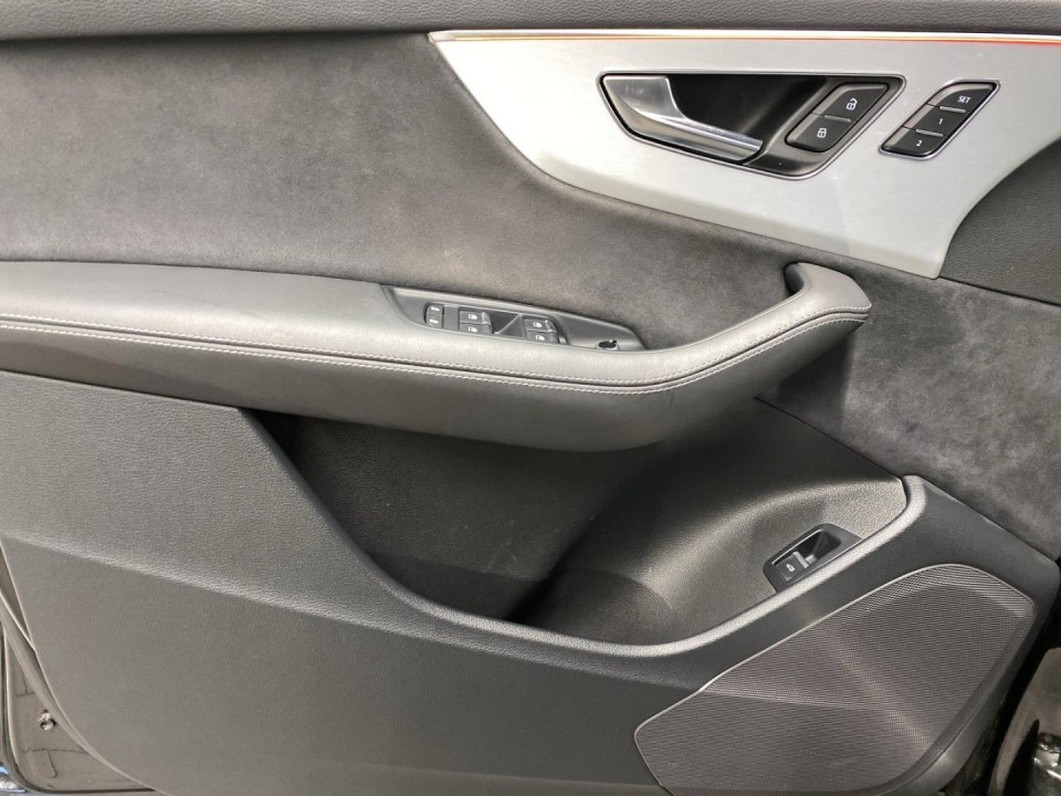 Audi Q7 50TDI quattro tiptronic - foto 13