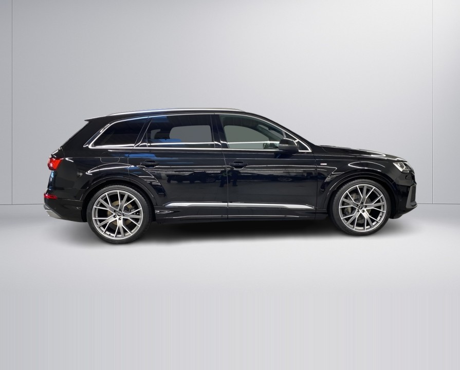 Audi Q7 50TDI quattro tiptronic (3)