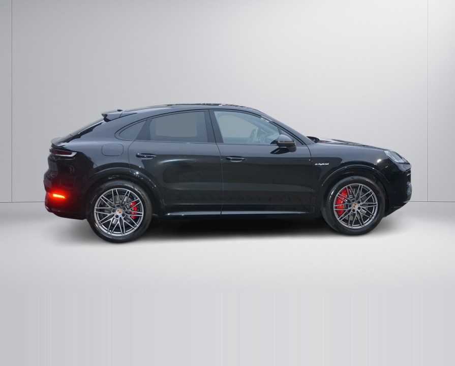 Porsche Cayenne Coupe S E-Hybrid (4)