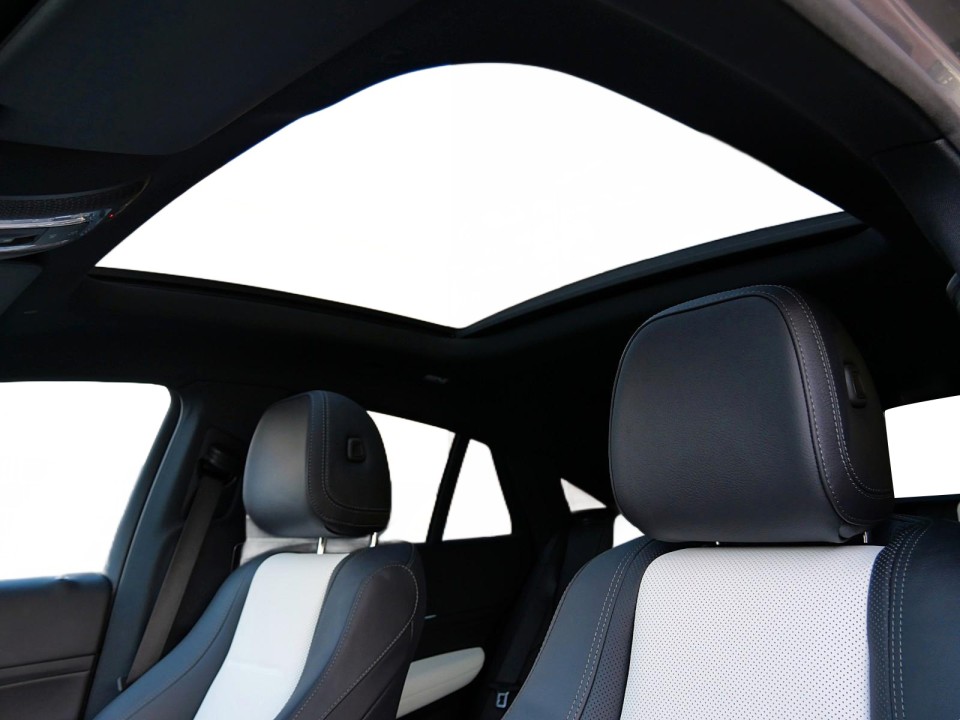 Mercedes-Benz GLE Coupé 350e 4MATIC AMG Line - foto 17