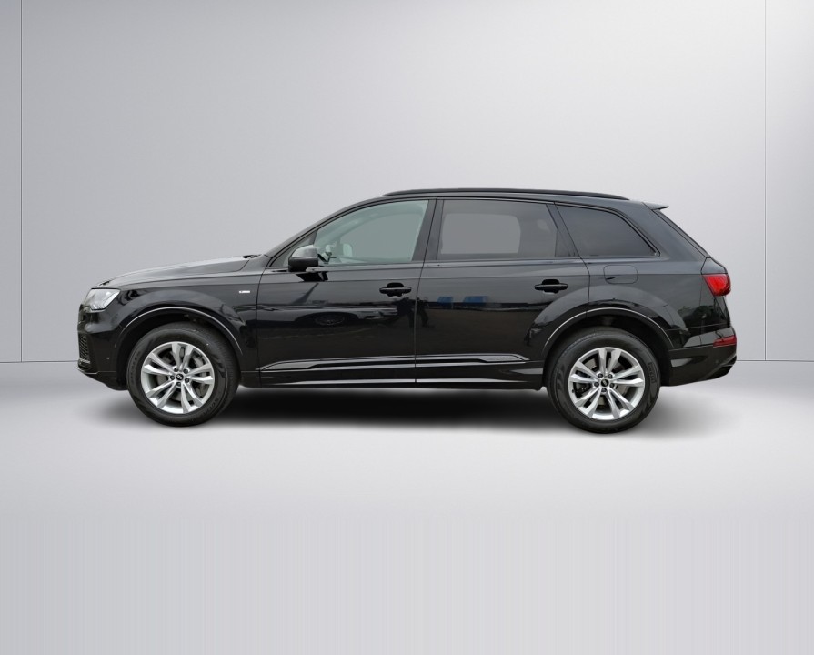 Audi Q7 55 TFSIe Quattro Tiptronic S-line (2)