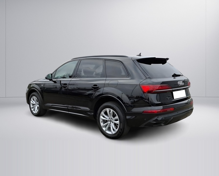 Audi Q7 55 TFSIe Quattro Tiptronic S-line (3)