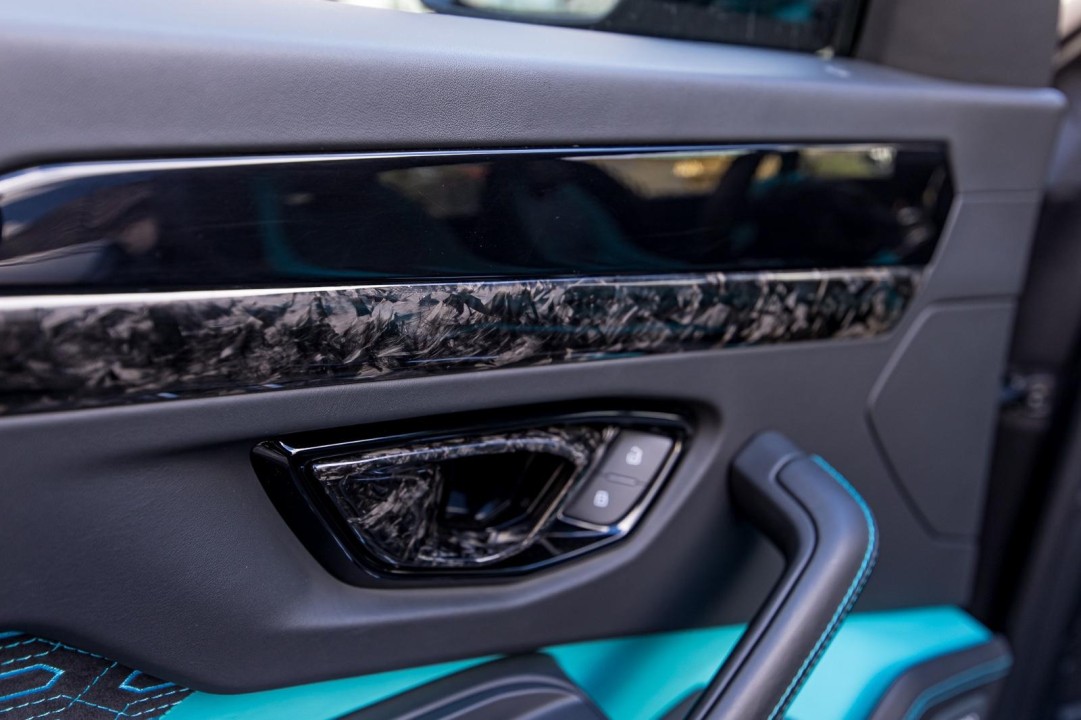 Lamborghini URUS - foto 20