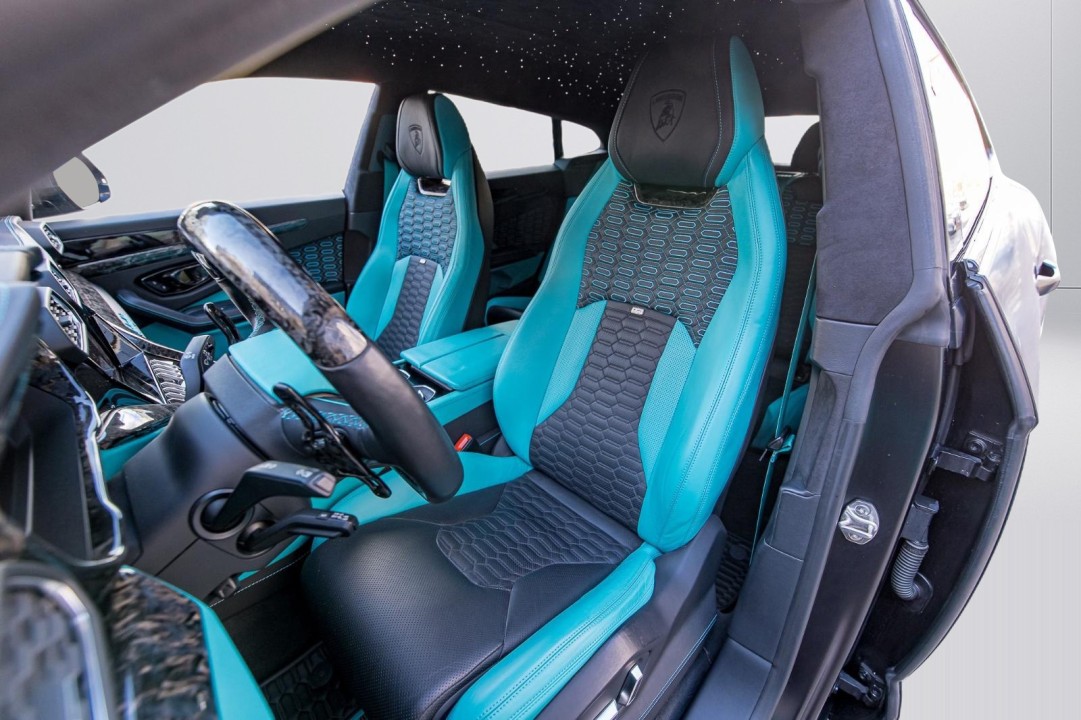 Lamborghini URUS - foto 9