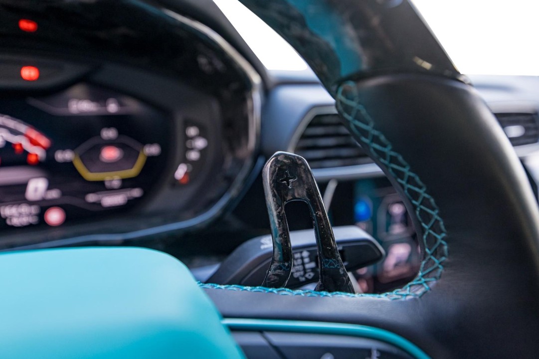 Lamborghini URUS - foto 18