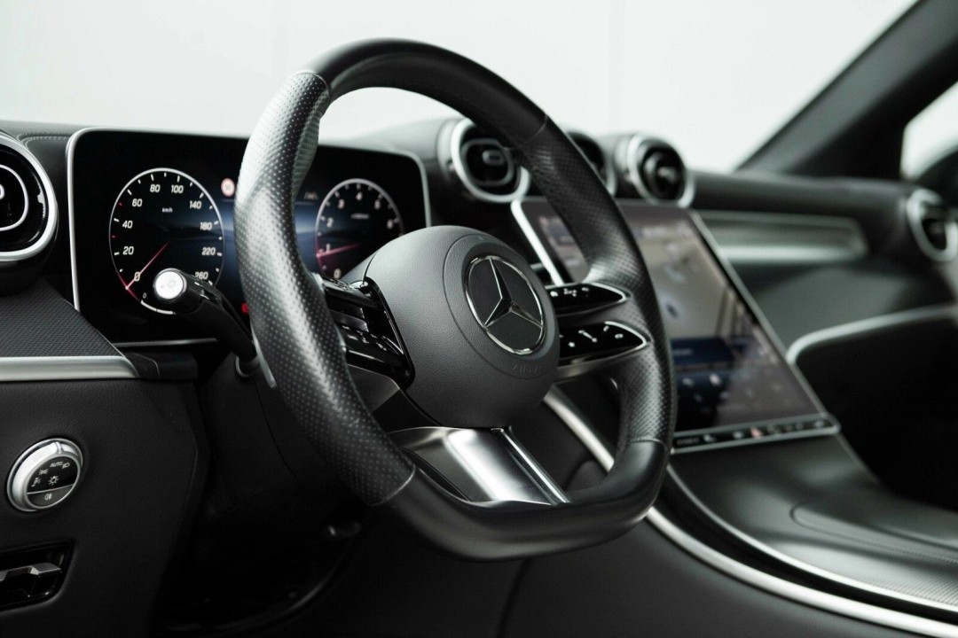 Mercedes-Benz GLC Coupé Mercedes-Benz GLC Coupe 200 4MATIC AMG Line - foto 11