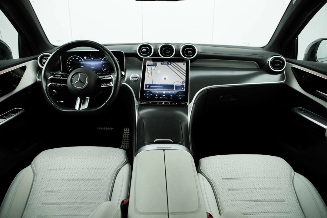 Mercedes-Benz GLC Coupé Mercedes-Benz GLC Coupe 200 4MATIC AMG Line - foto 10