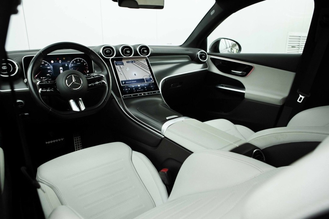 Mercedes-Benz GLC Coupé Mercedes-Benz GLC Coupe 200 4MATIC AMG Line - foto 12