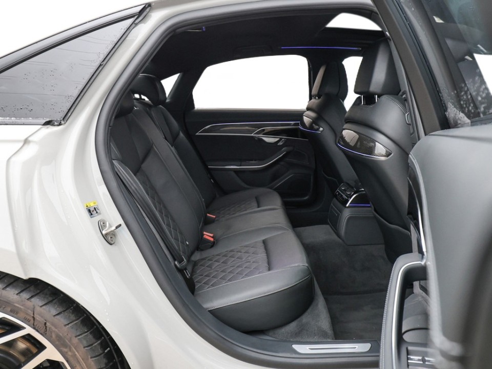 Audi A8 50 TDI Quattro Tiptronic (5)