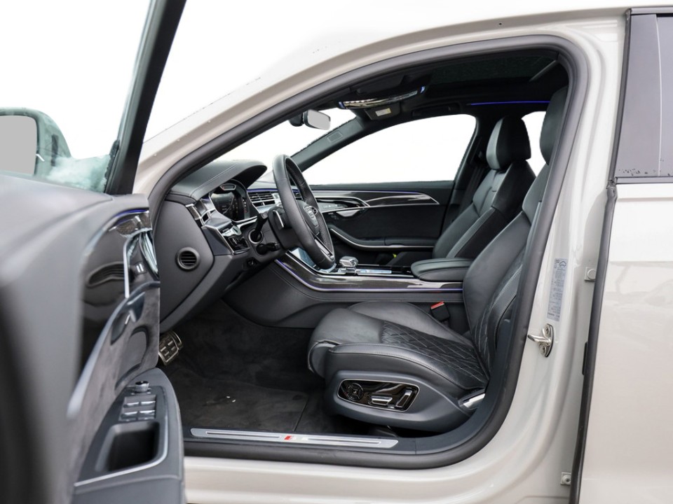 Audi A8 50 TDI Quattro Tiptronic (3)