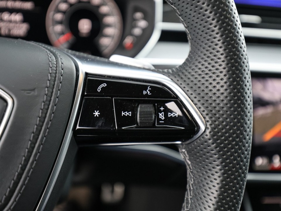 Audi A8 50 TDI Quattro Tiptronic - foto 10