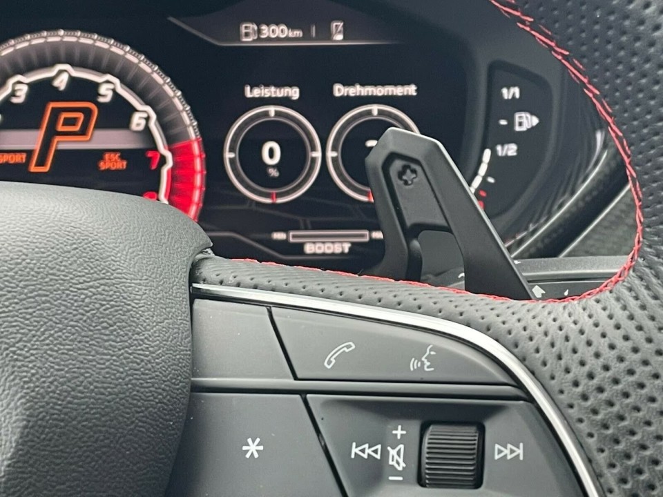 Lamborghini Urus - foto 13