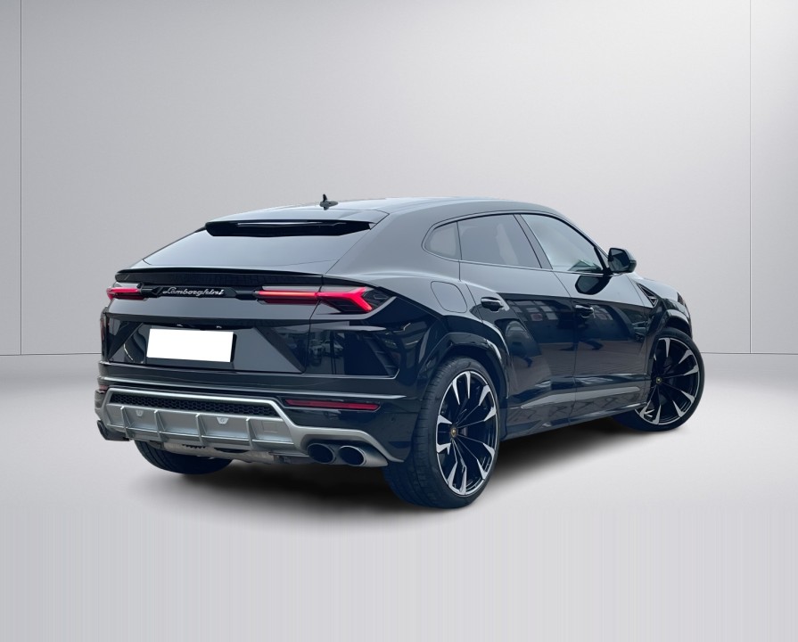 Lamborghini Urus (2)