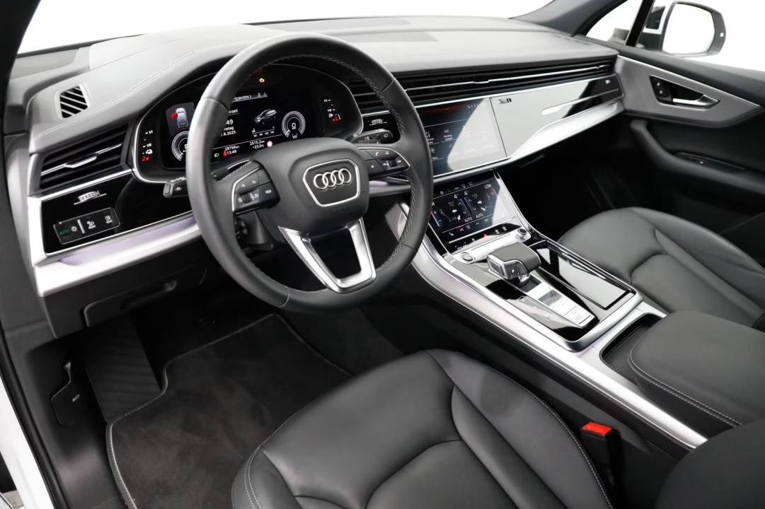 Audi Q7 55 TFSIe quattro S Line - foto 9