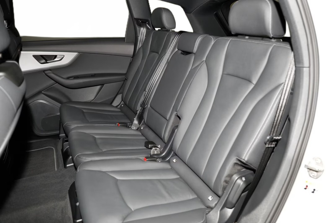 Audi Q7 55 TFSIe quattro S Line - foto 18