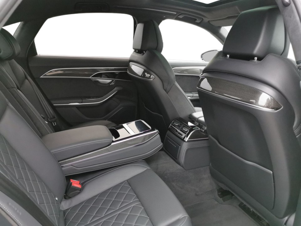 Audi S8 TFSI Quattro Tiptronic (5)