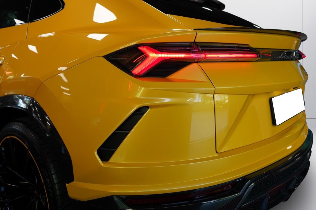 Lamborghini Urus - foto 26