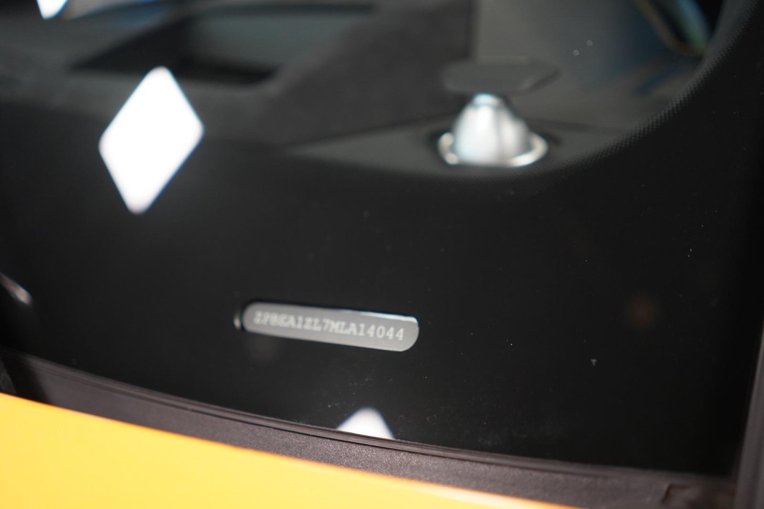 Lamborghini Urus - foto 20