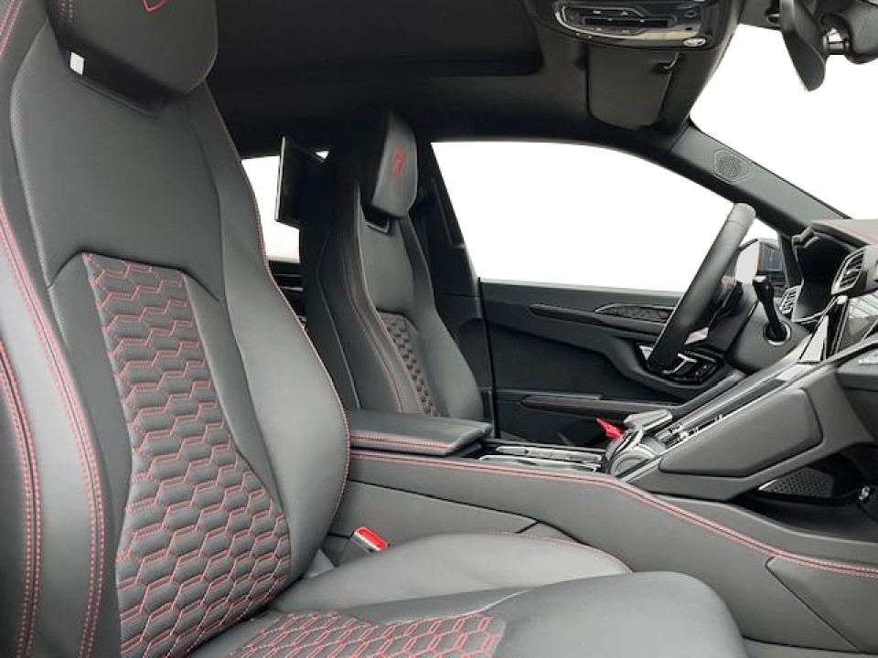 Lamborghini Urus - foto 11