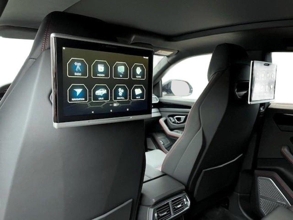 Lamborghini Urus - foto 23