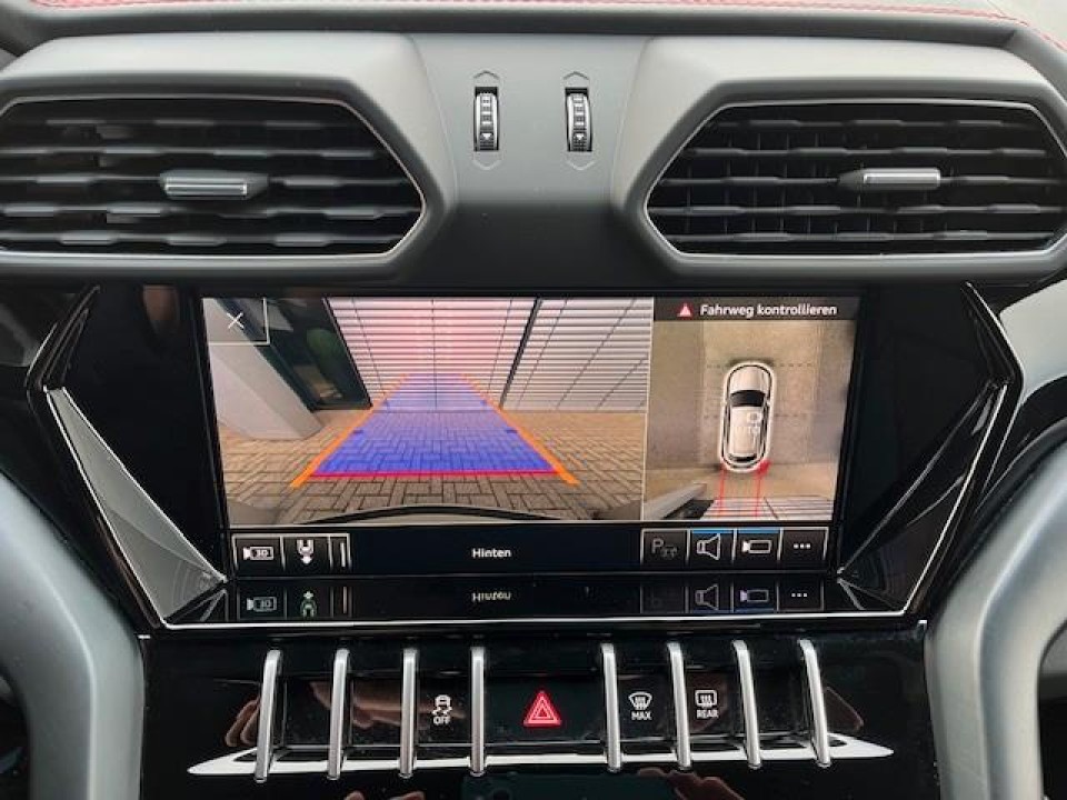Lamborghini Urus - foto 20