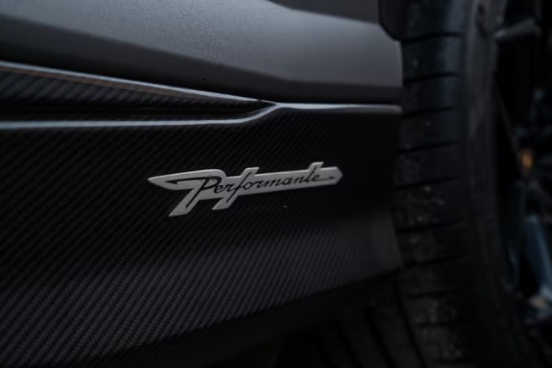 Lamborghini Urus - foto 39