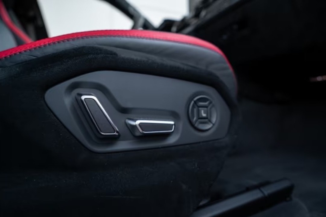 Lamborghini Urus - foto 43