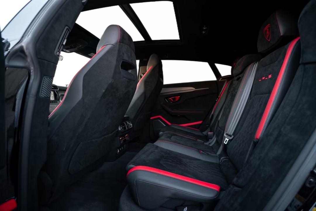 Lamborghini Urus - foto 41