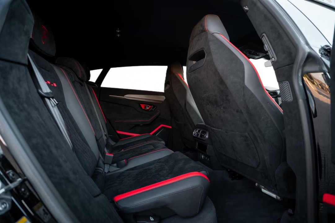 Lamborghini Urus - foto 40