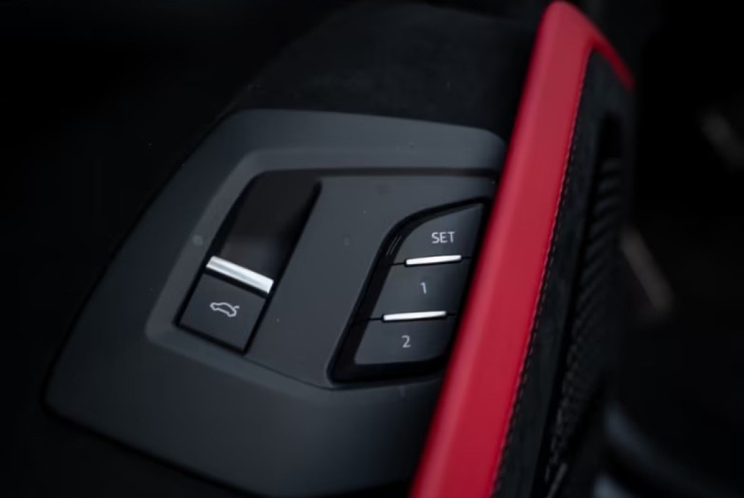 Lamborghini Urus - foto 27