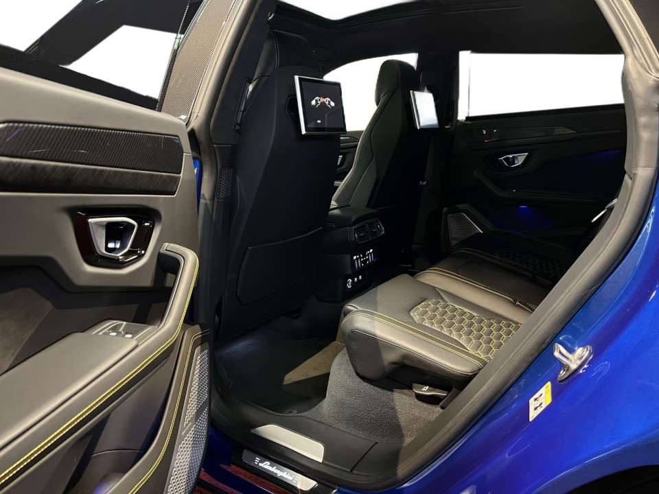 Lamborghini URUS - foto 27