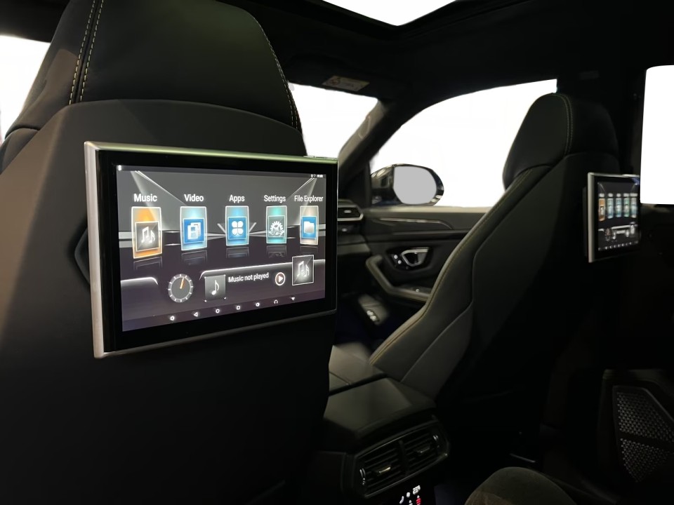 Lamborghini URUS - foto 23