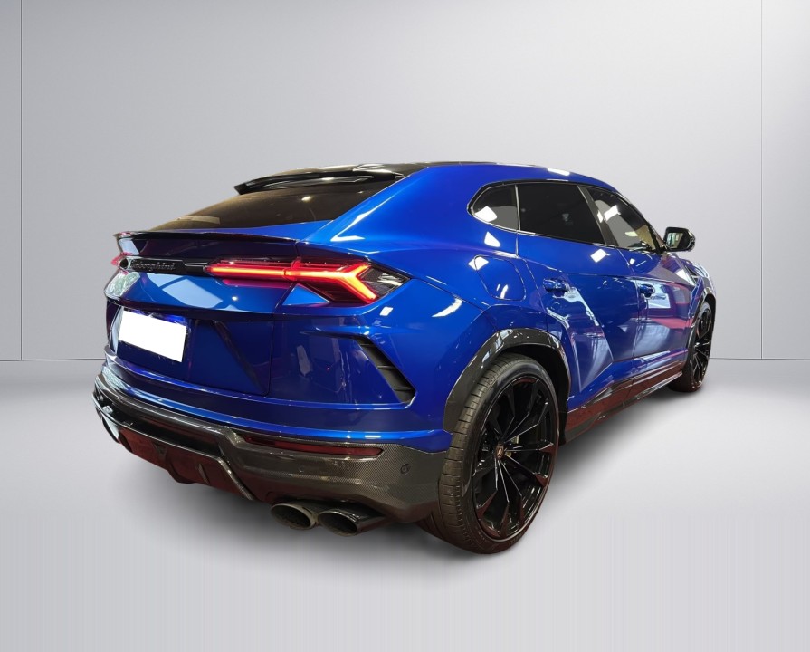 Lamborghini URUS (3)