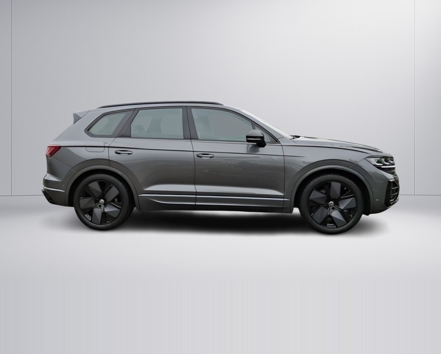 Volkswagen Touareg V6 TDI R-Line (5)