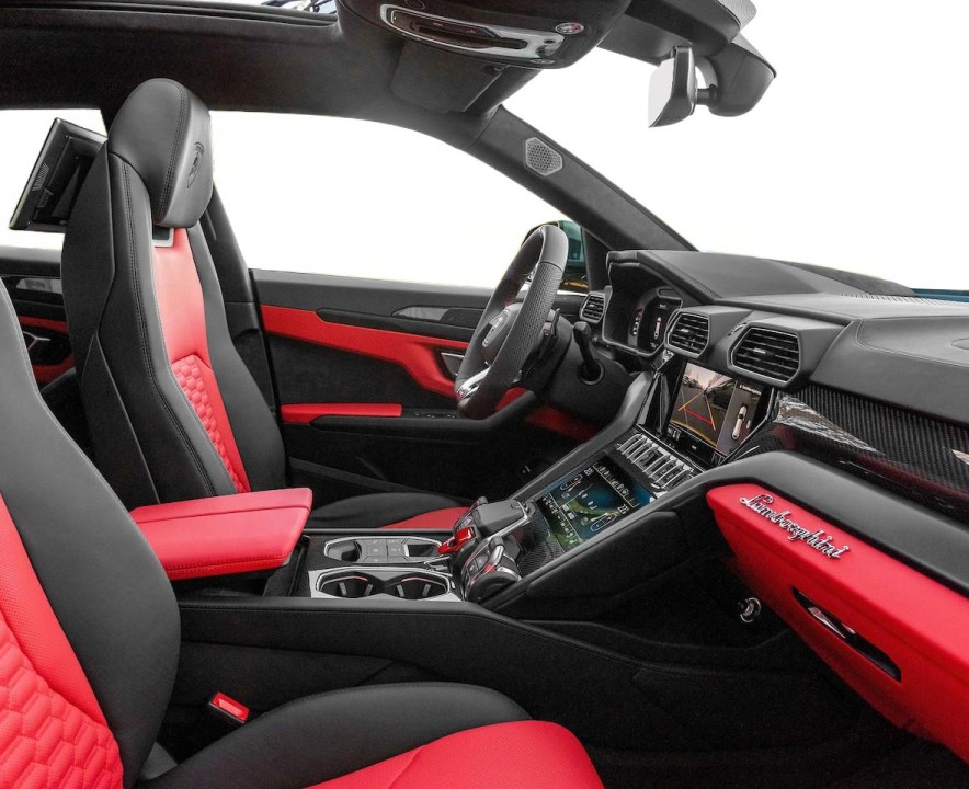 Lamborghini URUS - foto 14