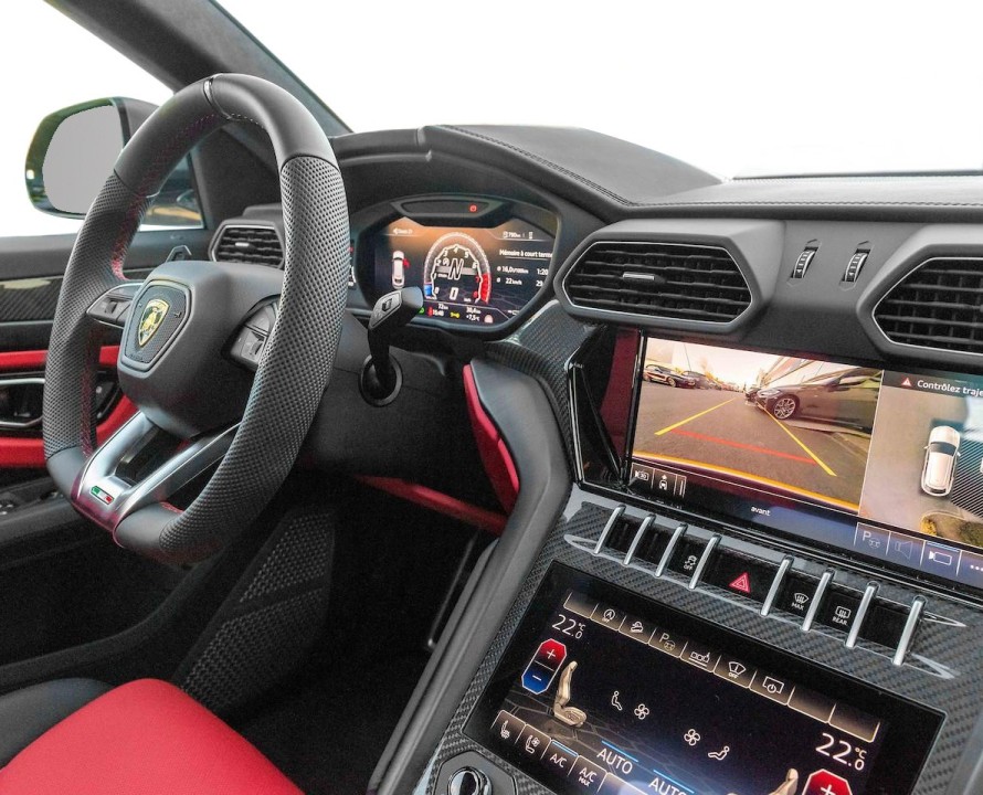 Lamborghini URUS - foto 20