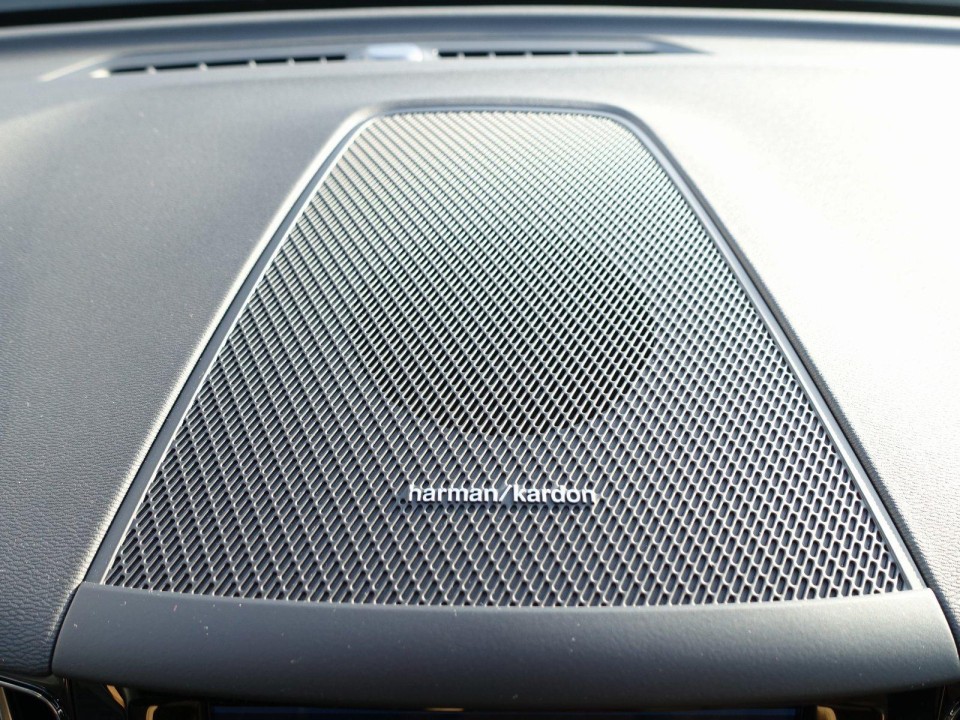 Volvo XC 60 T6 Plus Dark - foto 16