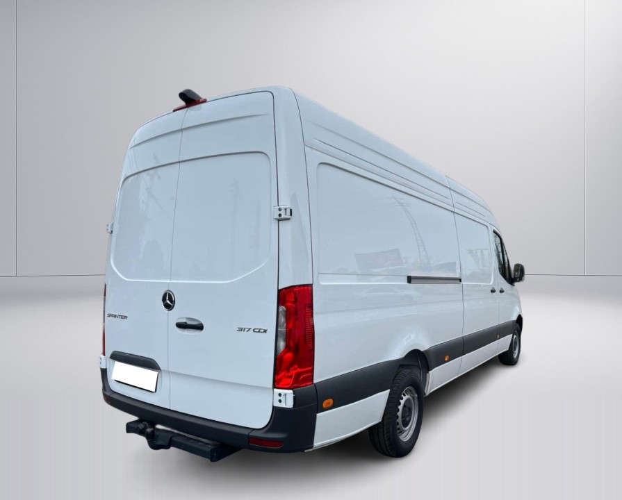 Mercedes-Benz Sprinter (2)