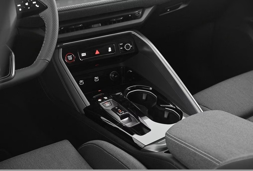 Audi Q5 TDI Quattro S-tronic - foto 9