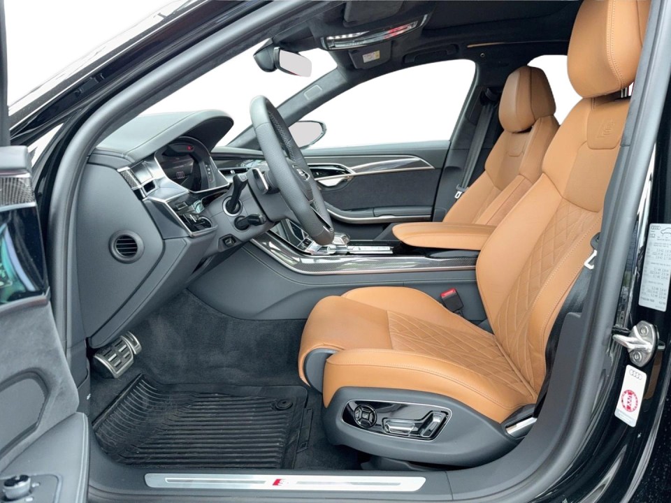 Audi S8 TFSI quattro - foto 11