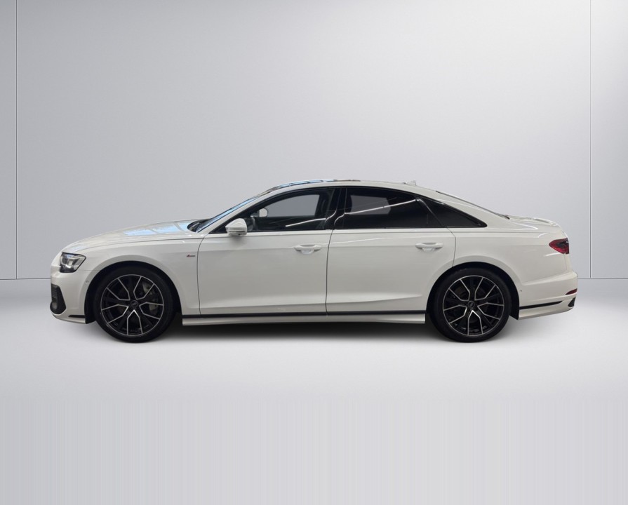 Audi A8 55TFSI quattro tiptronic (3)