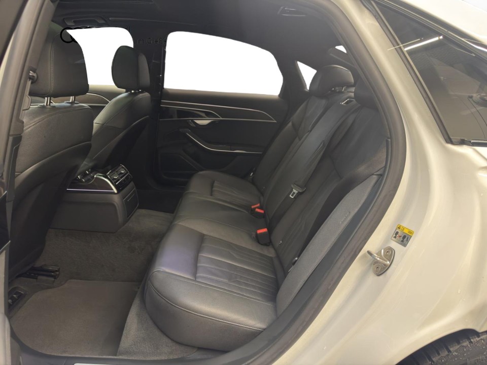 Audi A8 55TFSI quattro tiptronic - foto 7