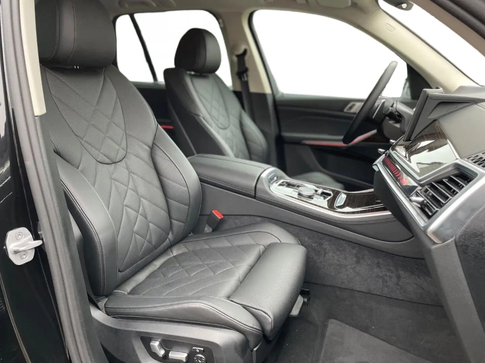 BMW X5 xDrive30d - foto 6