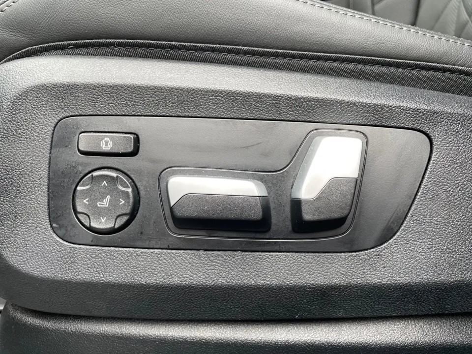 BMW X5 xDrive30d - foto 15