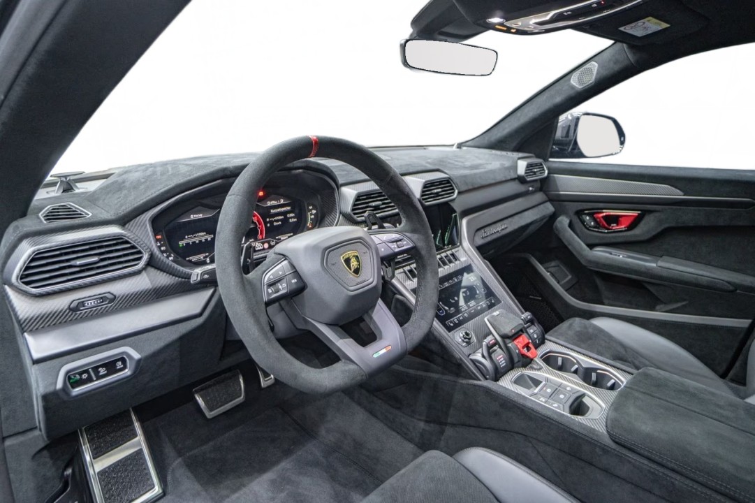 Lamborghini Urus Performante - foto 11