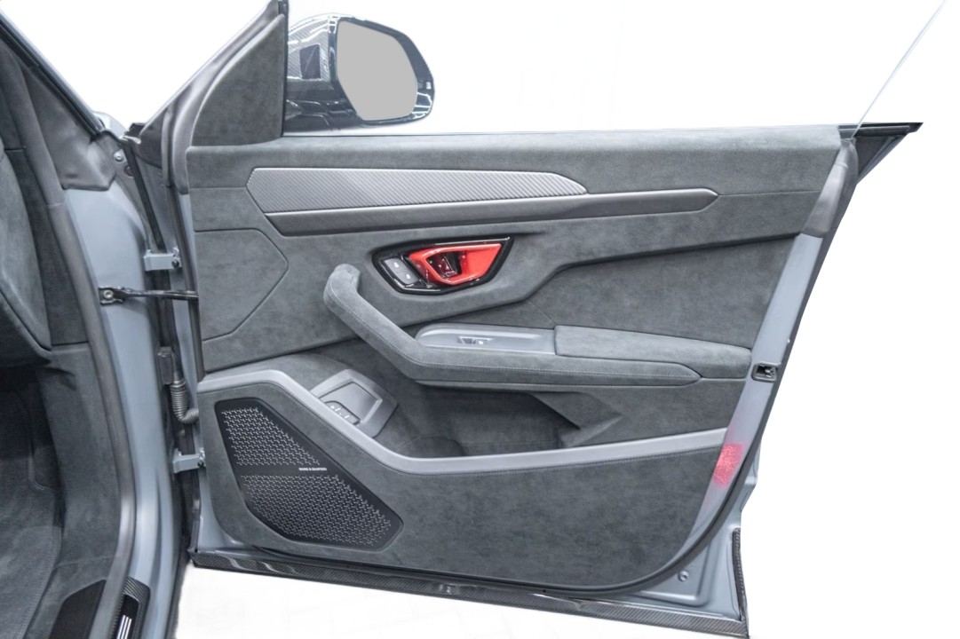 Lamborghini Urus Performante - foto 18