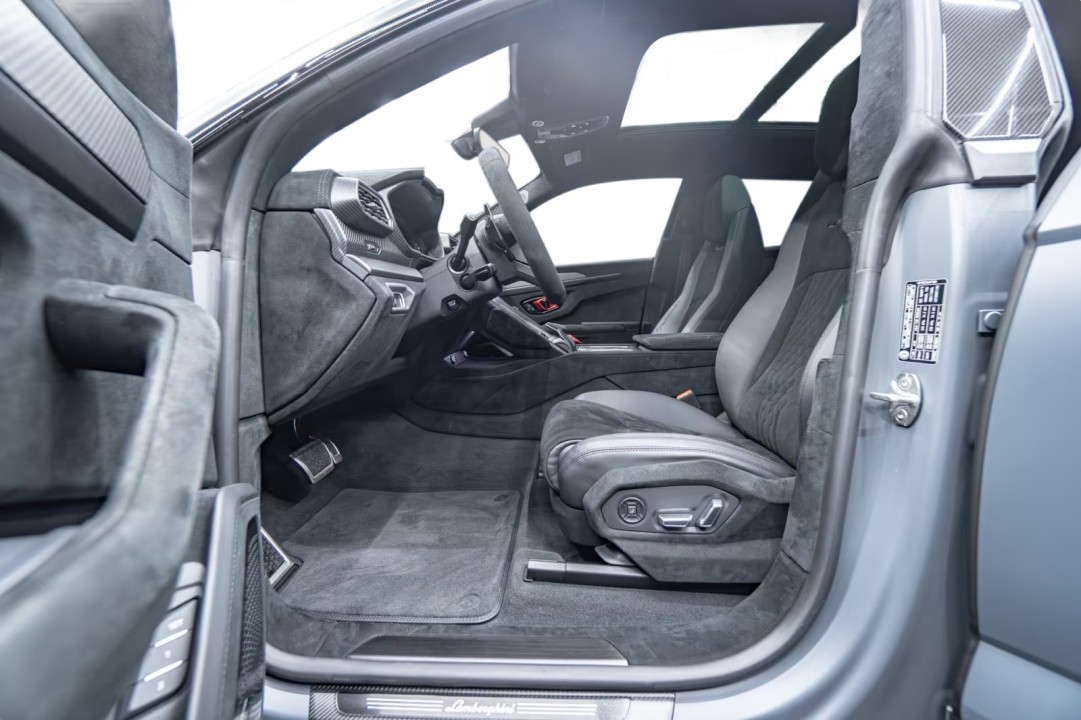 Lamborghini Urus Performante - foto 16