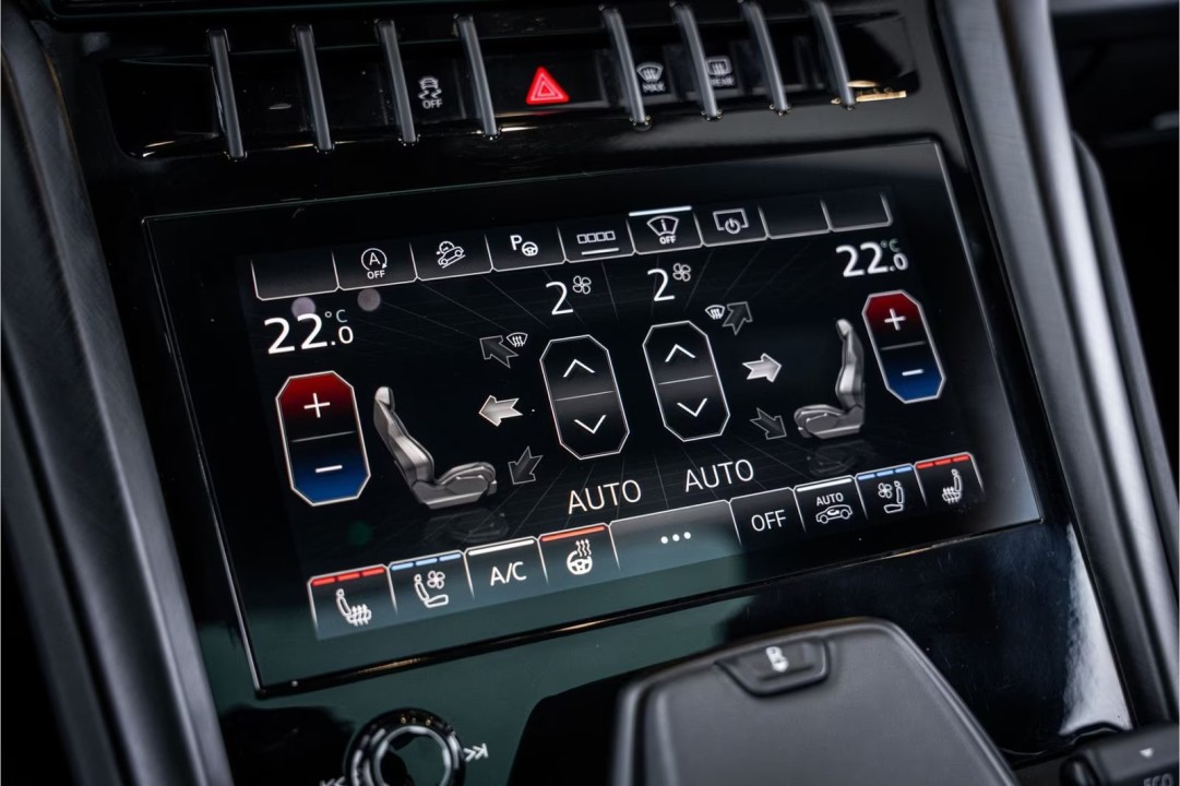 Lamborghini URUS - foto 33